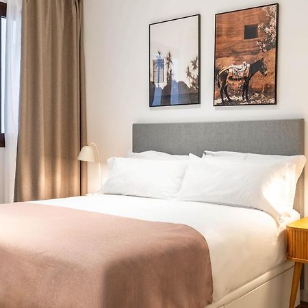 Limehome Malaga Calle Victoria Kültér fotó