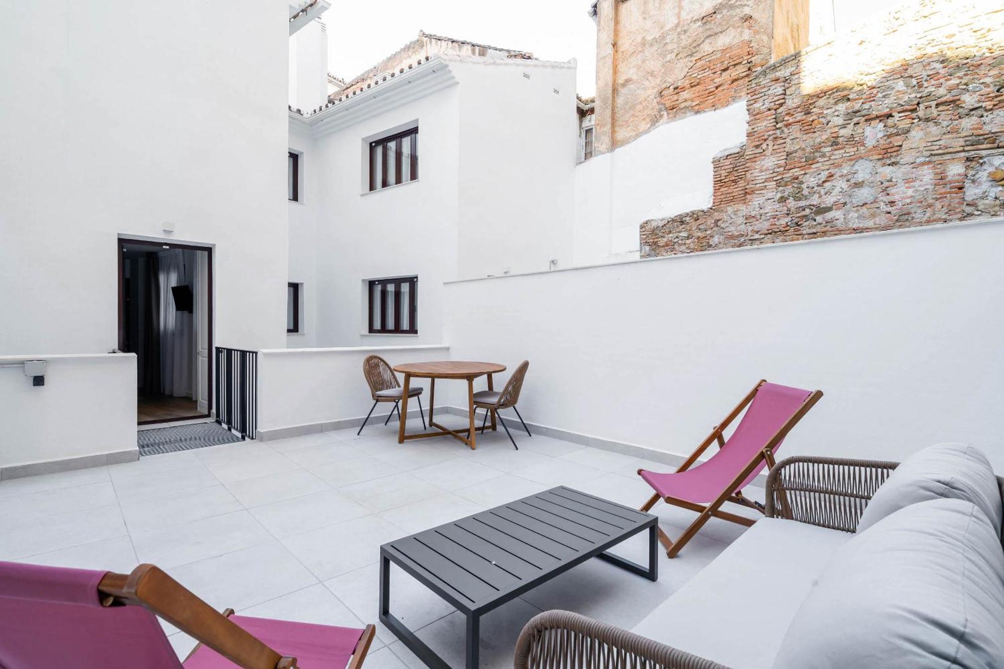 Limehome Malaga Calle Victoria Szoba fotó
