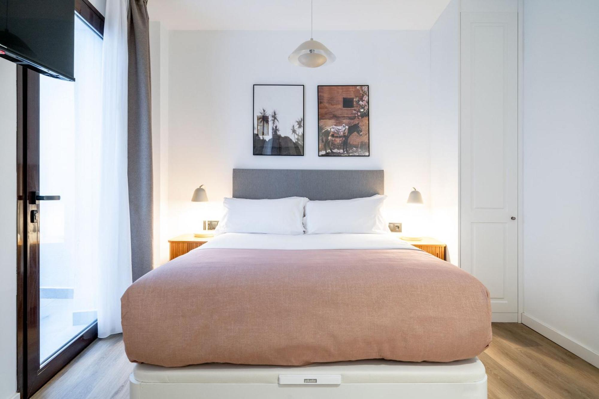 Limehome Malaga Calle Victoria Szoba fotó