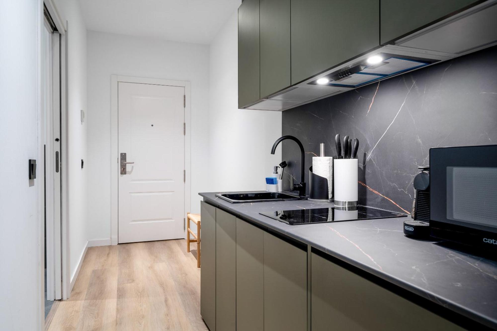 Limehome Malaga Calle Victoria Szoba fotó