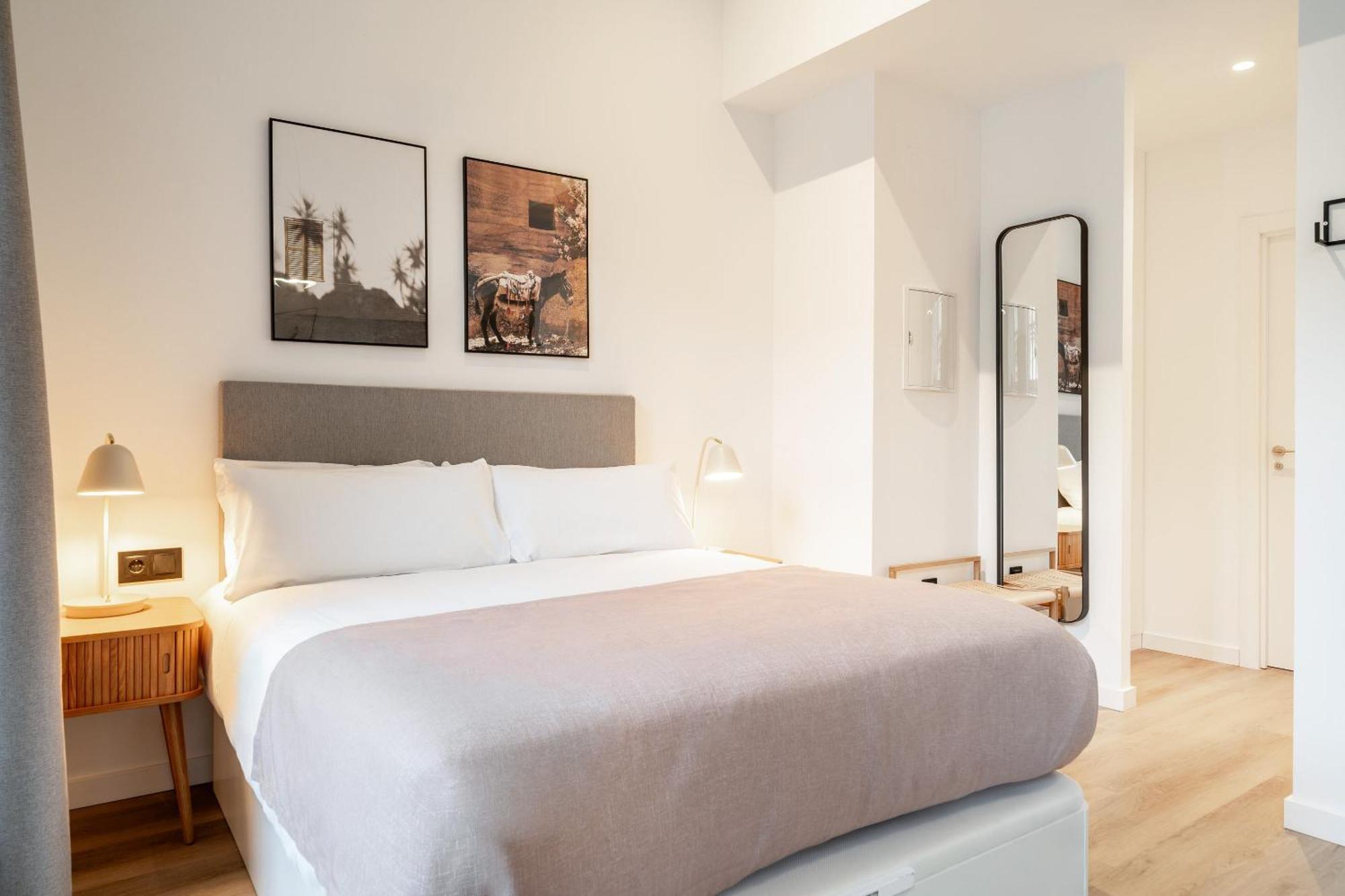 Limehome Malaga Calle Victoria Szoba fotó