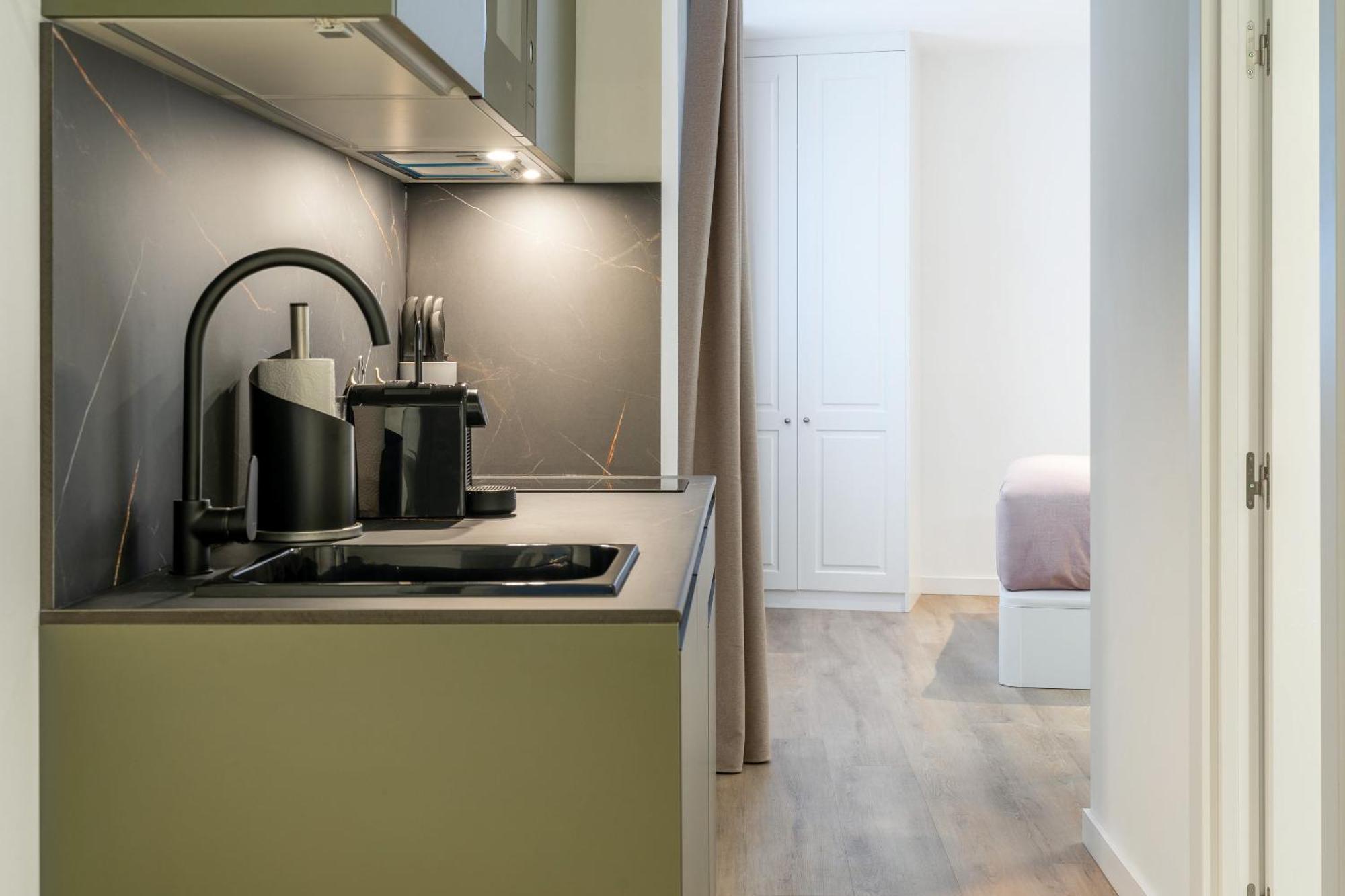 Limehome Malaga Calle Victoria Szoba fotó