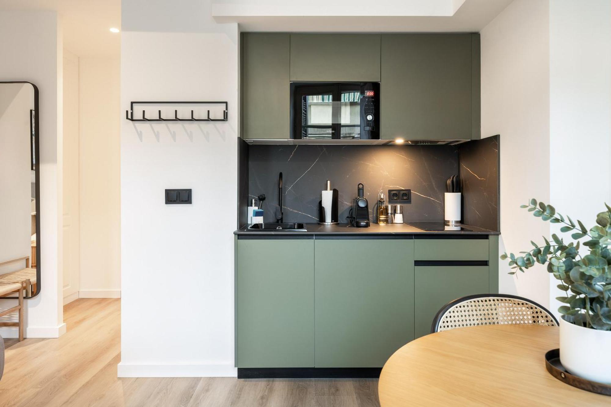 Limehome Malaga Calle Victoria Kültér fotó
